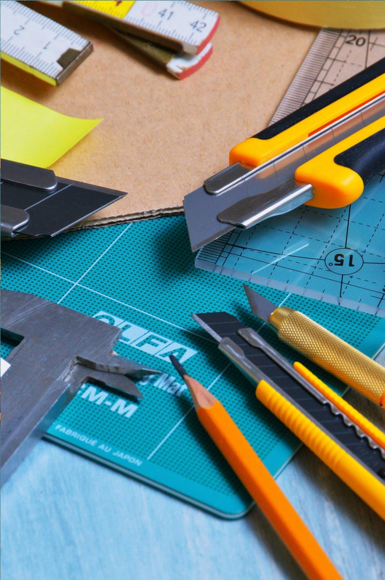 Craft Tools - Hugginsattic