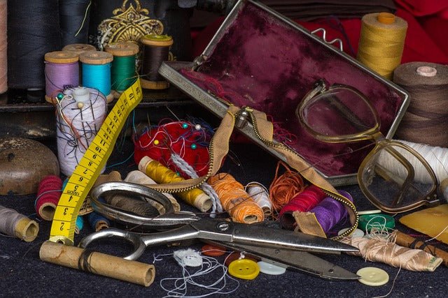 Craft Tools & Supplies - Hugginsattic