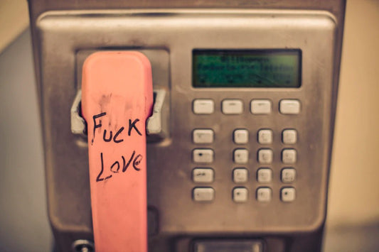 Stay Connected: Emergency Communication Tools & Techniques - Hugginsattic
