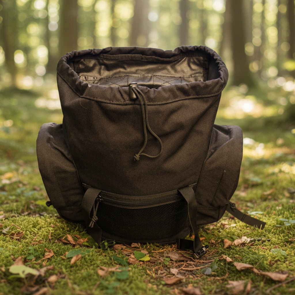 British Army Rucksack 30L - Black Field Pack Day Rucksack 30L - Hugginsattic