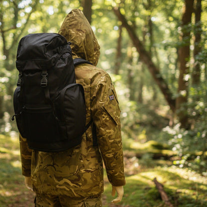 British Army Rucksack 30L - Black Field Pack Day Rucksack 30L - Hugginsattic