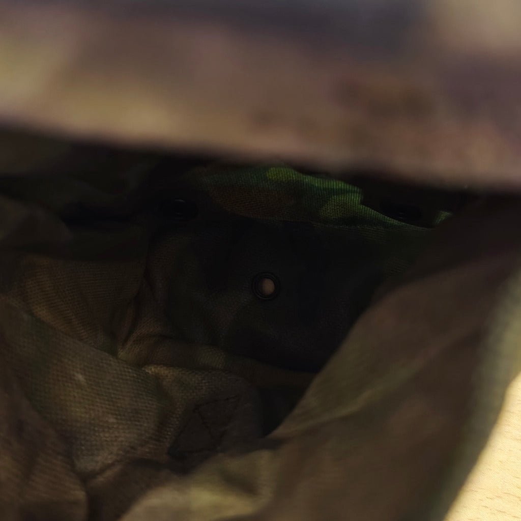 Water Bottle Pouch (Dutch: Opbouwtas, Veldfles) - Hugginsattic