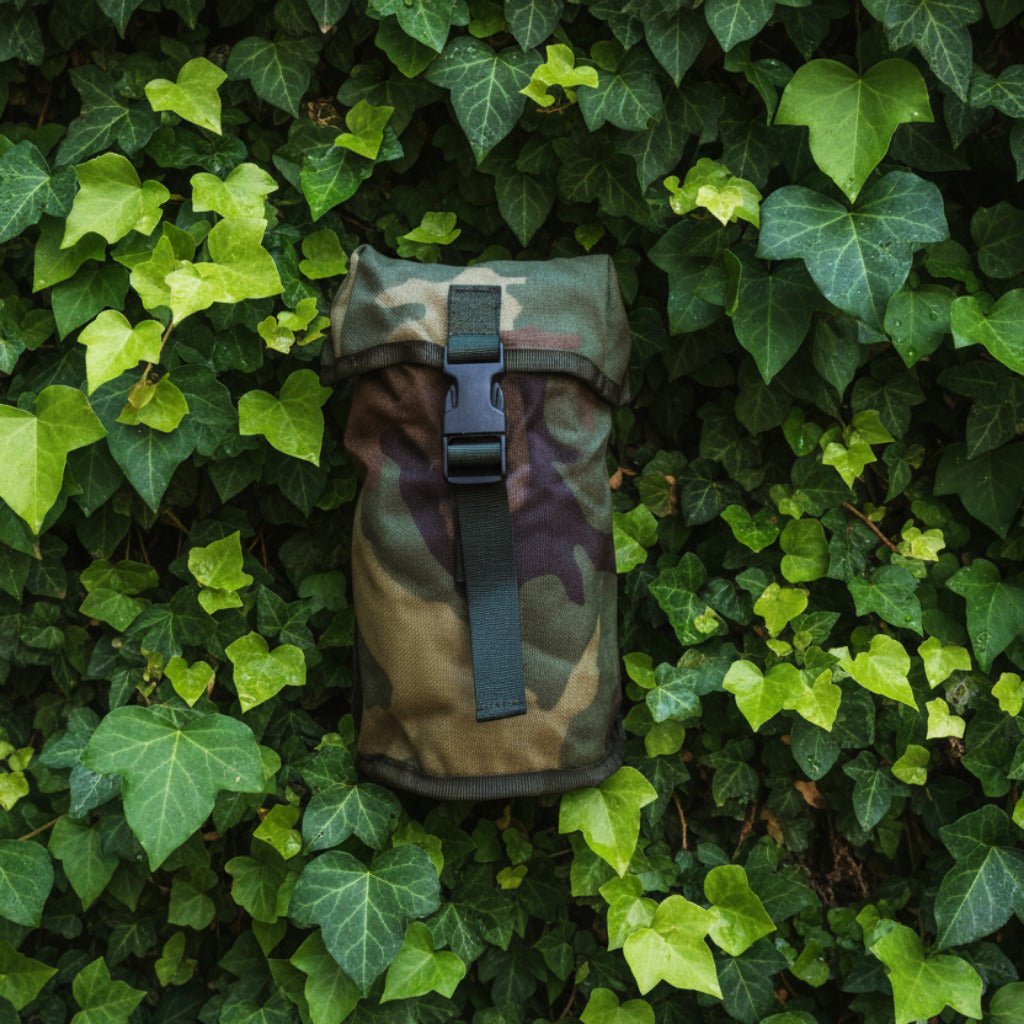 Water Bottle Pouch (Dutch: Opbouwtas, Veldfles) - Hugginsattic