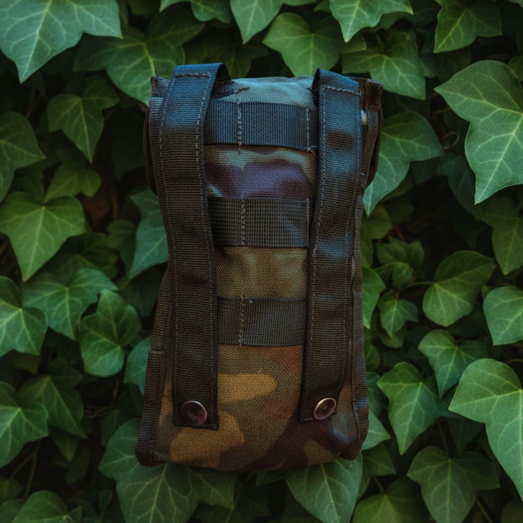 Water Bottle Pouch (Dutch: Opbouwtas, Veldfles) - Hugginsattic