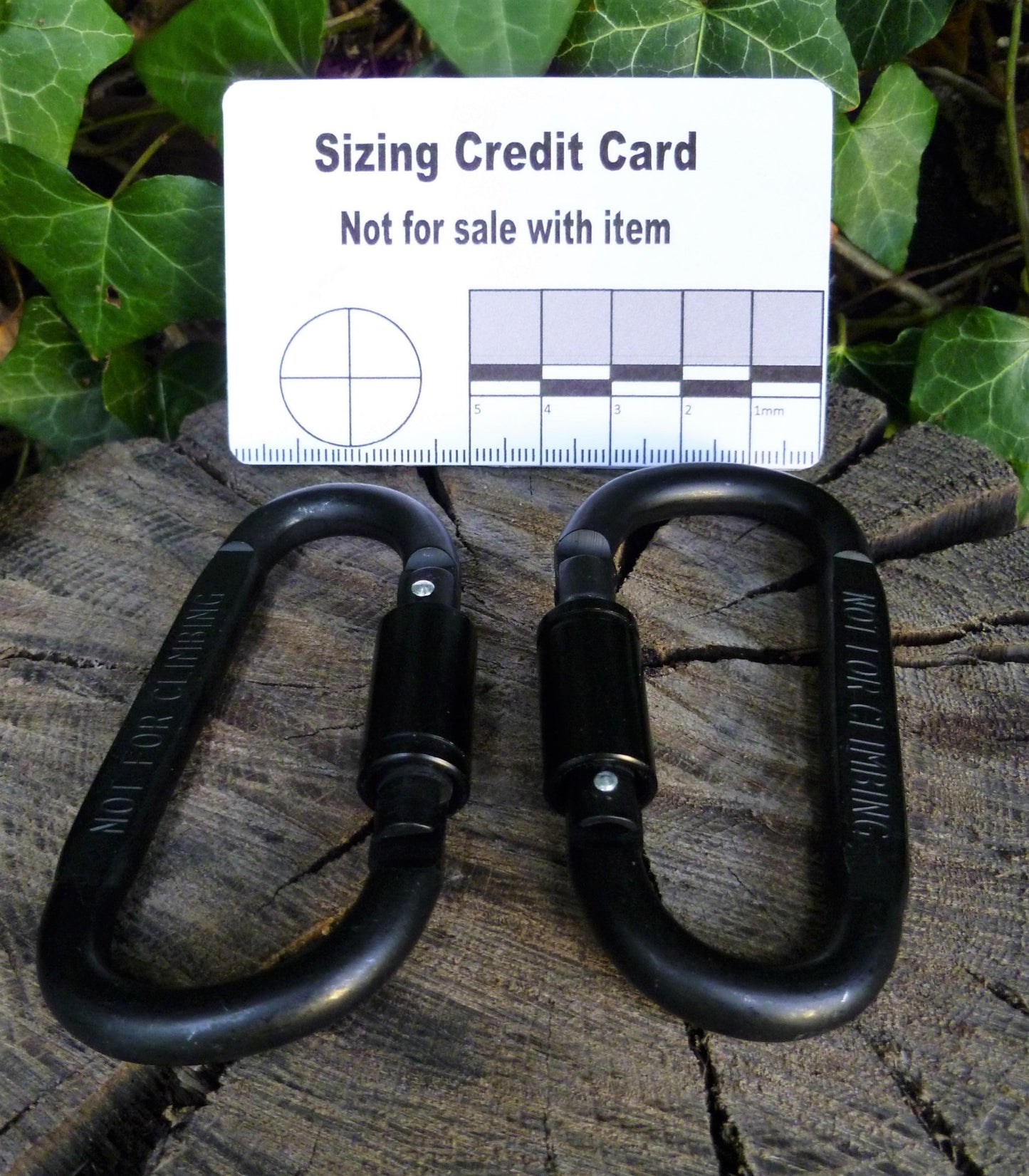 2 x Black Smooth Screw gate Carabiners not for climbing or heavyweights  Huggins Attic    [Huggins attic]