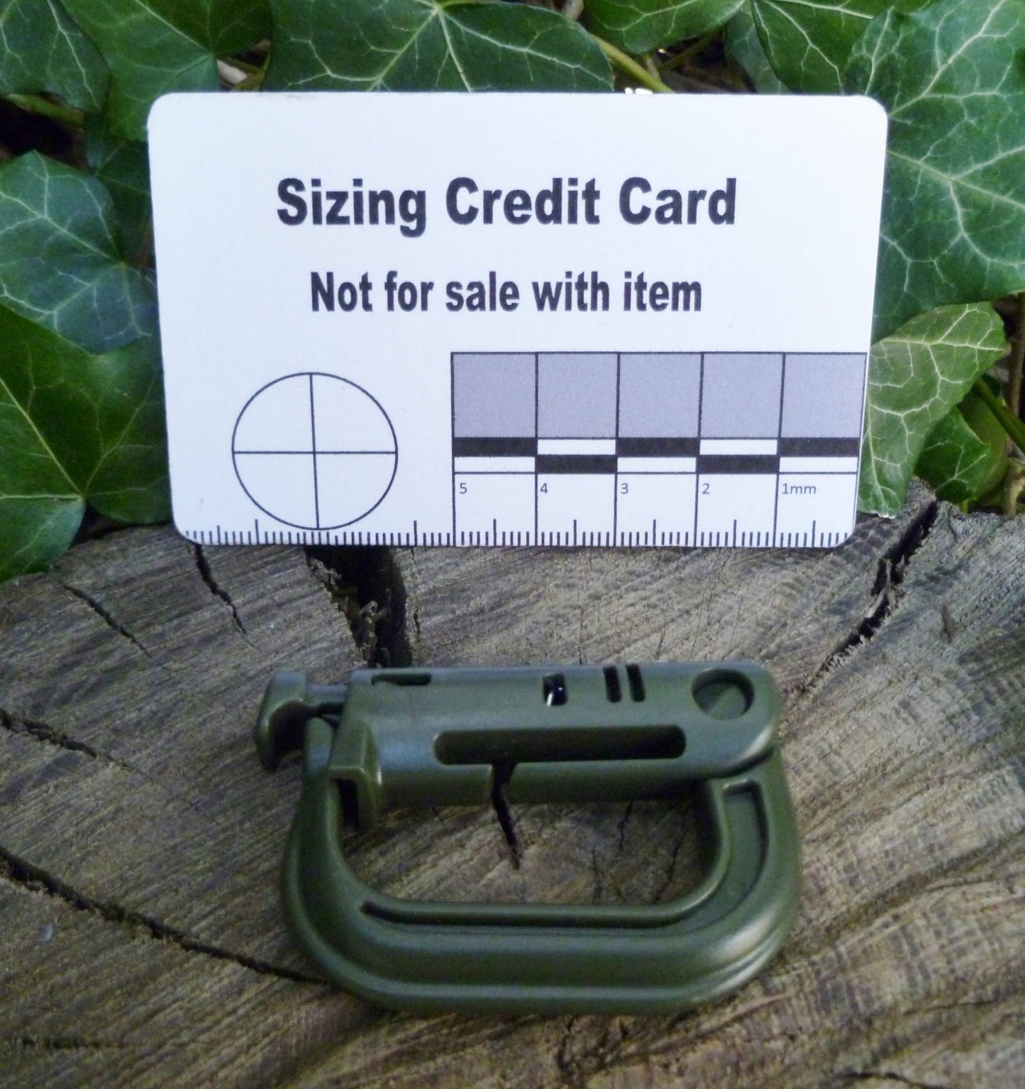 2 x Grimlock Molle clips in 5 Colours and are ideal for Molle systems. Grimlock Huggins Attic Green   [Huggins attic]