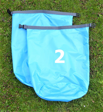 20L Dry Bag - useful and versatile equipment  Huggins Attic 2   [Huggins attic]