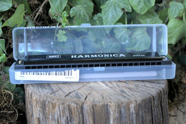 24 Note Harmonica Whether you're a musician Harmonica Hugginsattic    [Huggins attic]