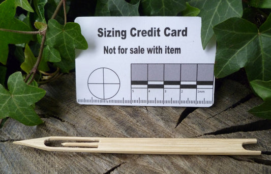 9.5mm x 133mm Bamboo Net Needles for Net making or Repair  Huggins Attic    [Huggins attic]