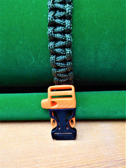 Paracord Buckle Bracelet kits choice of colours Paracord Huggins Attic Army Green Black & Orange whistle  [Huggins attic]
