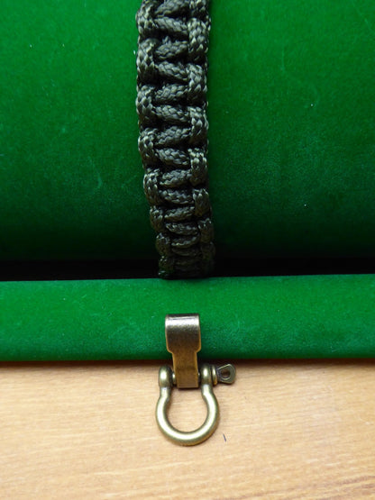 Paracord Buckle Bracelet kits choice of colours Paracord Huggins Attic Army Green Antique Brass Buckle  [Huggins attic]
