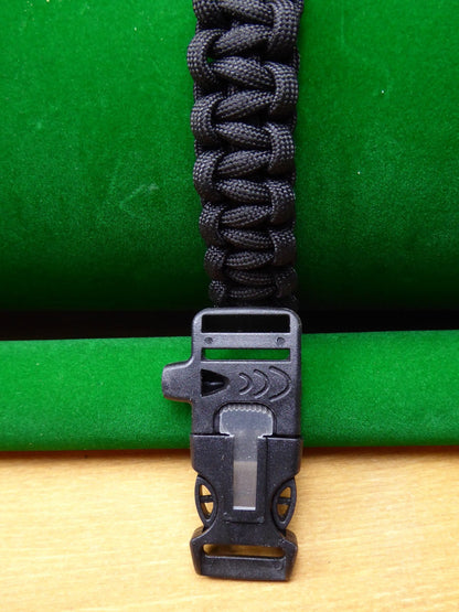 Black Paracord with choice of Buckle Bracelet kit Paracord Huggins Attic Black Plastic firesteel & whistle [Huggins attic]