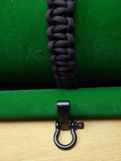 Black Paracord with choice of Buckle Bracelet kit Paracord Huggins Attic Black Metal Buckle [Huggins attic]