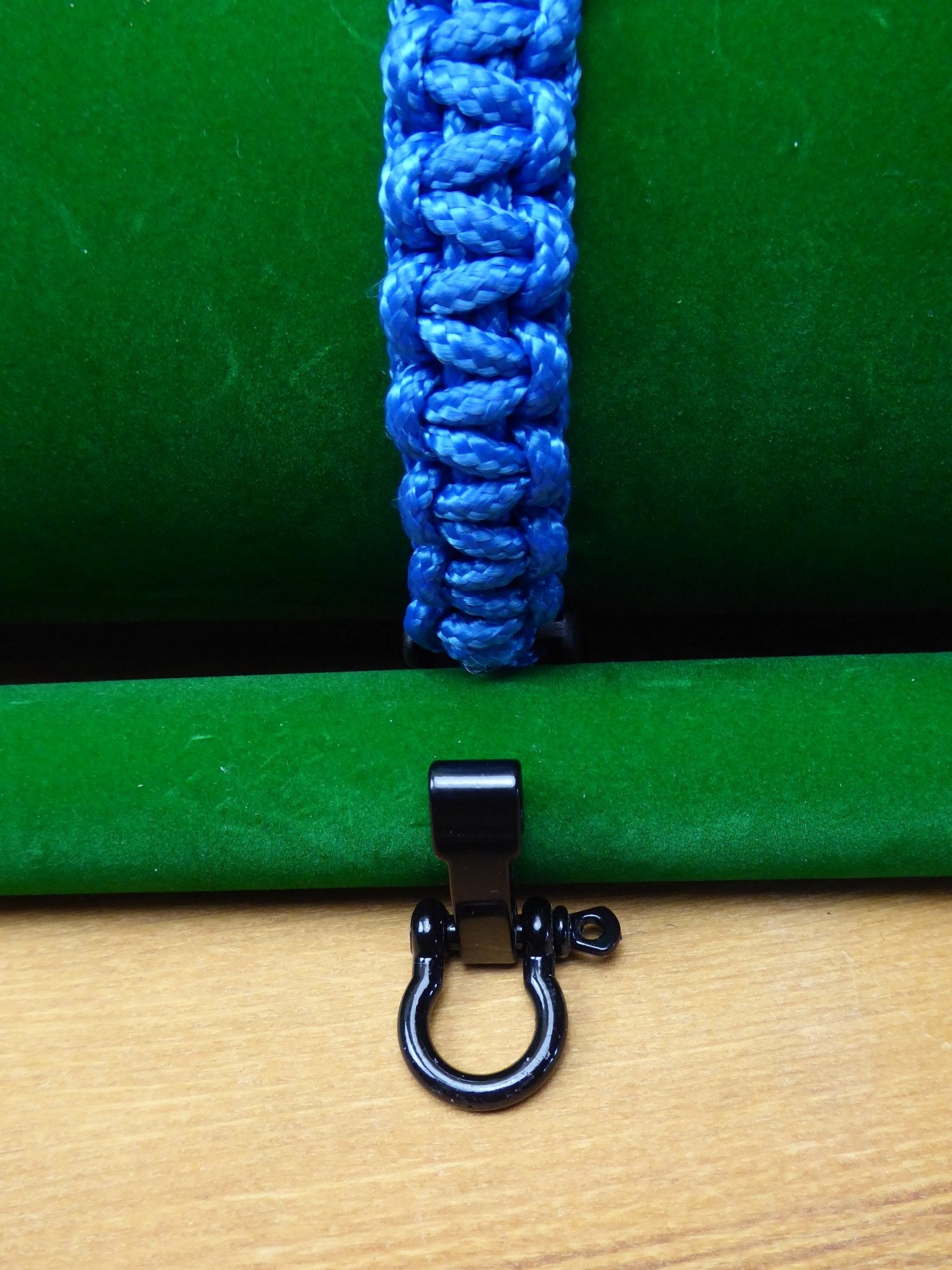Paracord Buckle Bracelet kits with choice of colours Paracord Huggins Attic Blue Shiny Black Buckle  [Huggins attic]