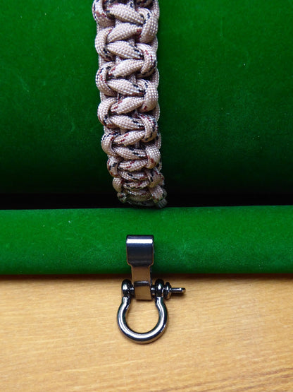 Desert Camo Paracord Buckle Bracelet kit Paracord Huggins Attic Silver Look Metal Buckle   [Huggins attic]