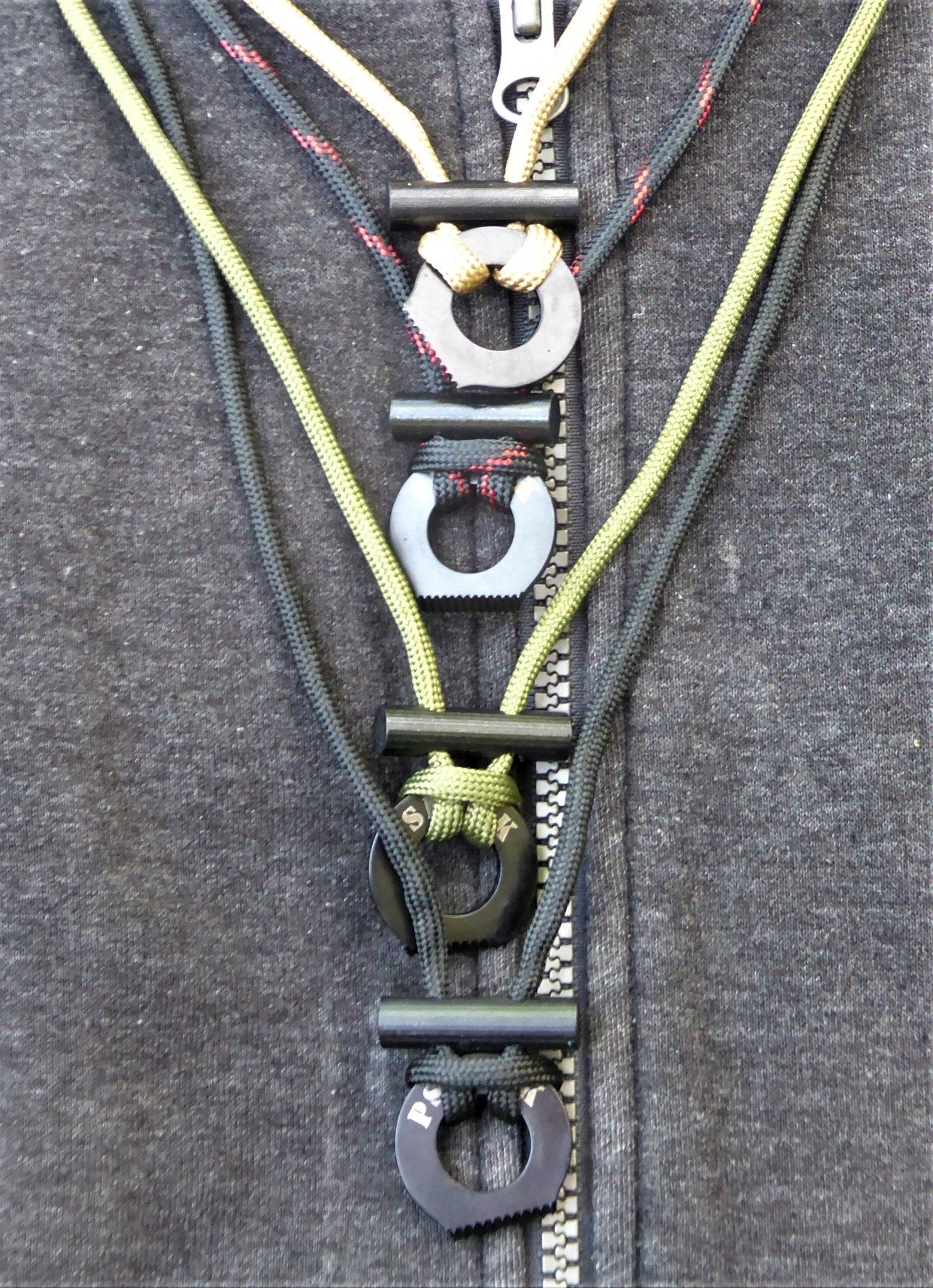 Fire steel toggle necklace & scraper with emergency paracord with hemp tinder, fishing line Firesteel Hugginsattic    [Huggins attic]