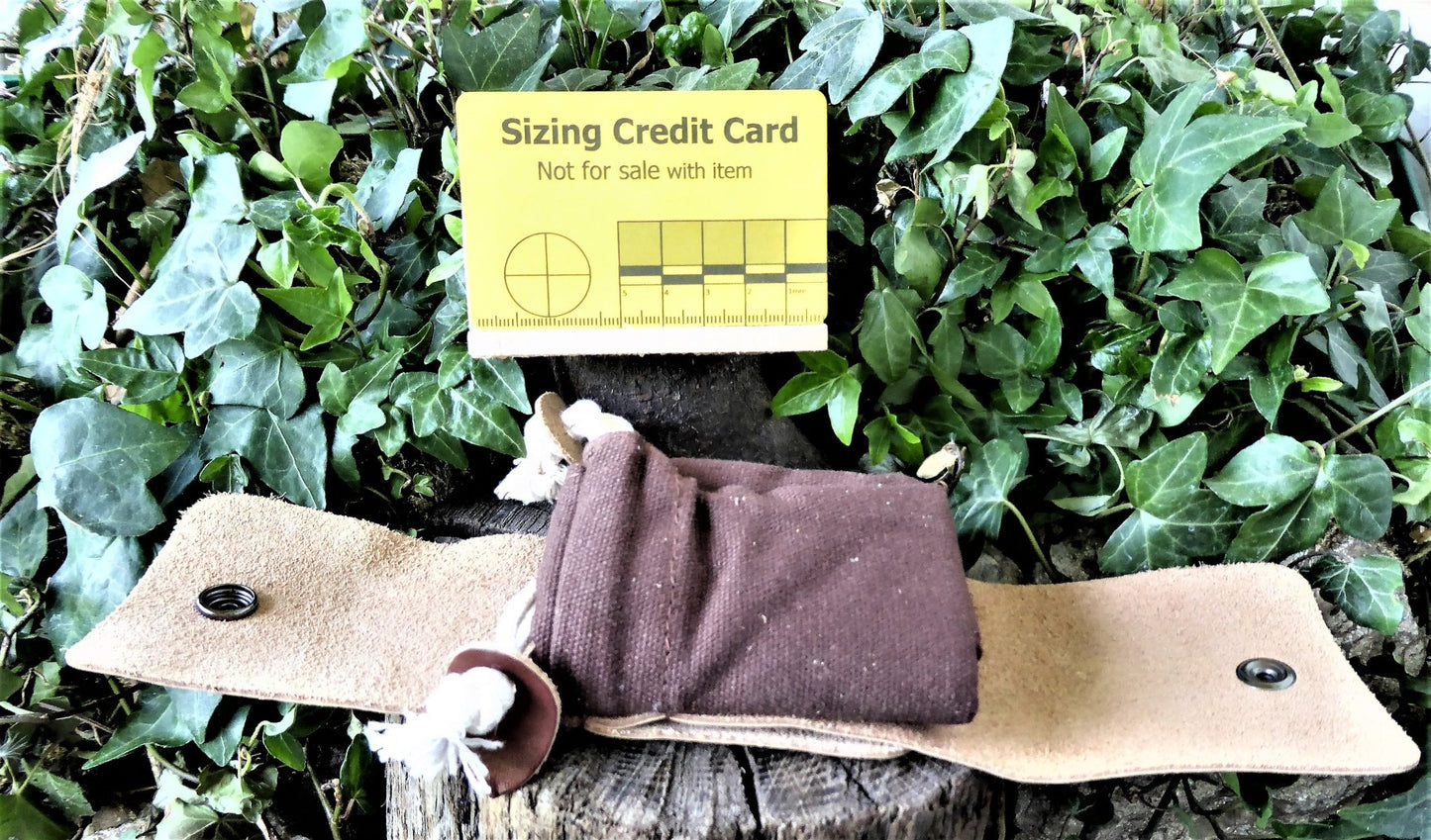 Leather & Canvas Belt Foraging Pouch in 4 Colours Foraging Pouch Hugginsattic    [Huggins attic]