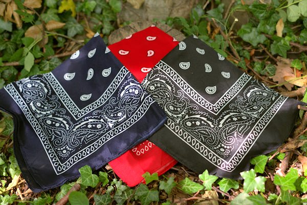 Multi-purpose Bandanas in three colours useful for infinite purposes in the great outdoors Bandana Hugginsattic    [Huggins attic]