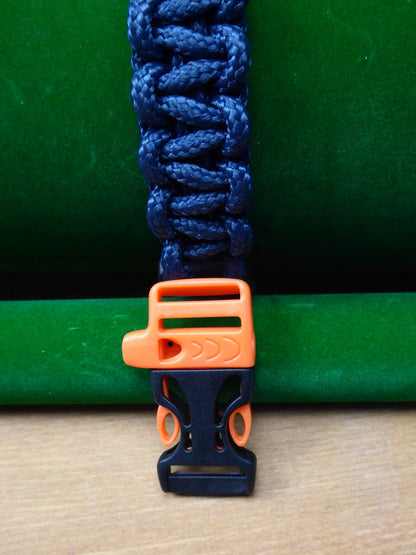 Navy Blue Paracord choice of Buckle Bracelet kit Paracord Huggins Attic Black & Orange whistle [Huggins attic]