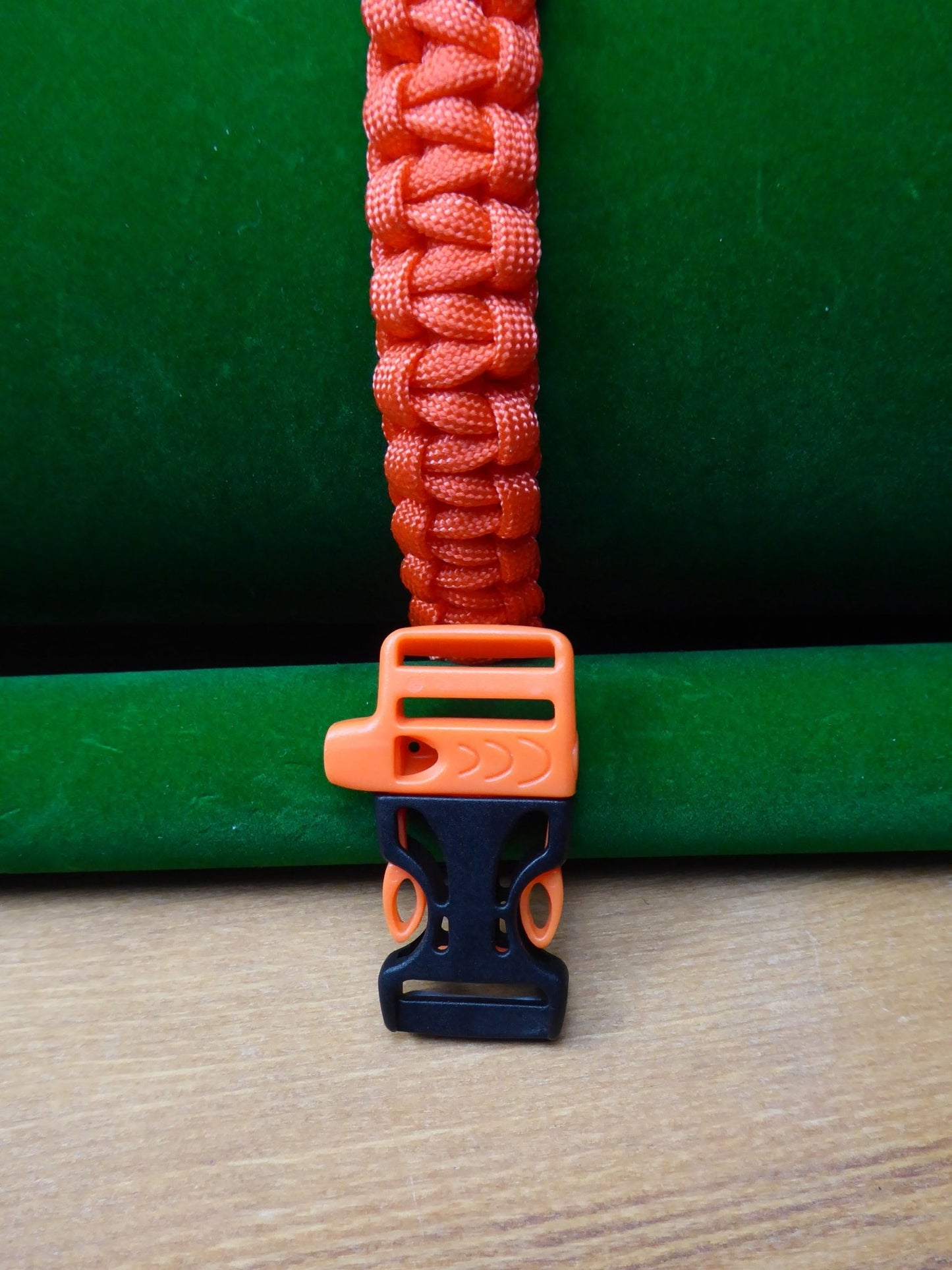 Paracord Buckle Bracelet kits even more colours Paracord Huggins Attic Orange Black & Orange whistle  [Huggins attic]