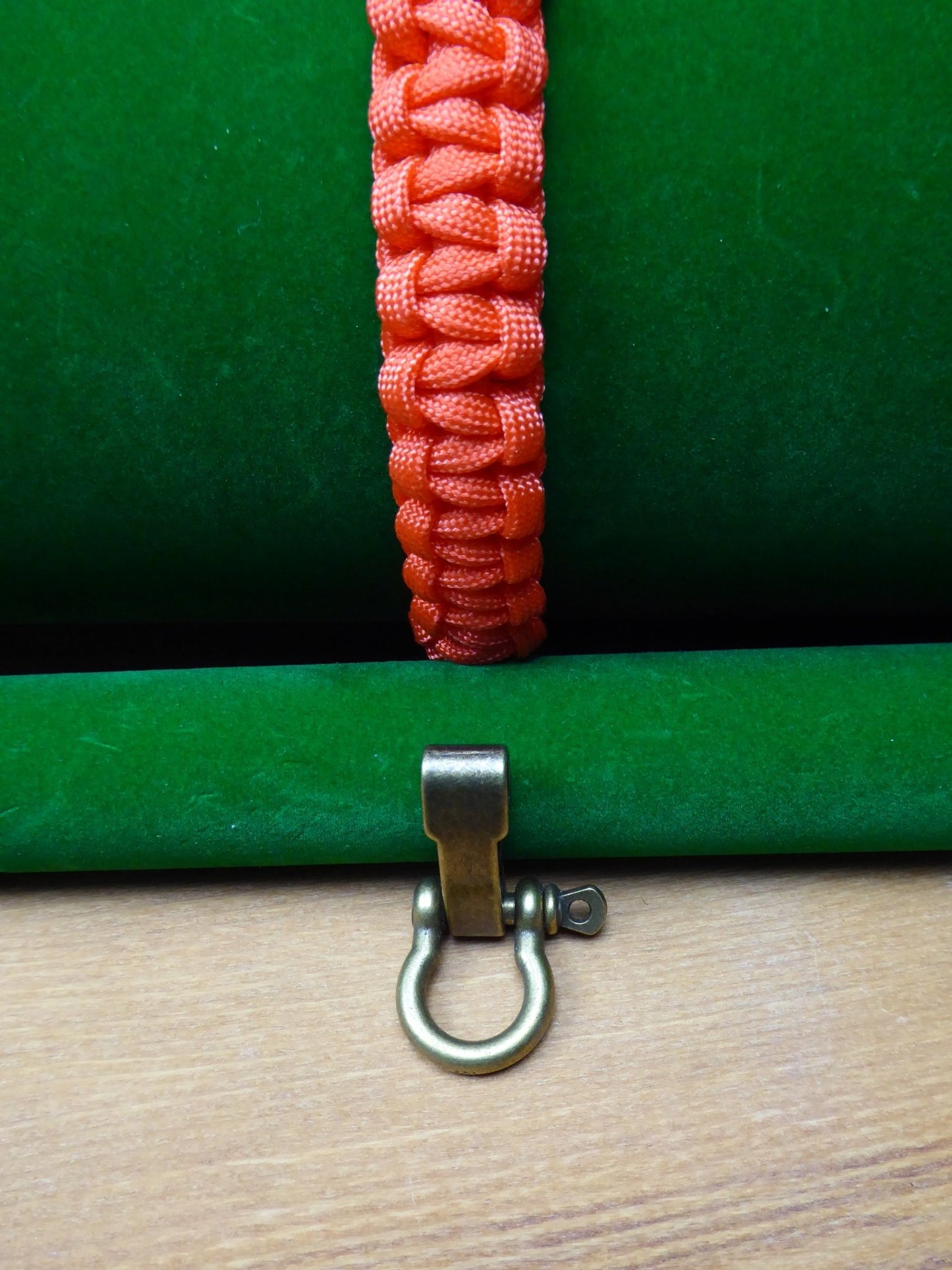 Paracord Buckle Bracelet kits even more colours Paracord Huggins Attic Orange Antique Brass Buckle  [Huggins attic]