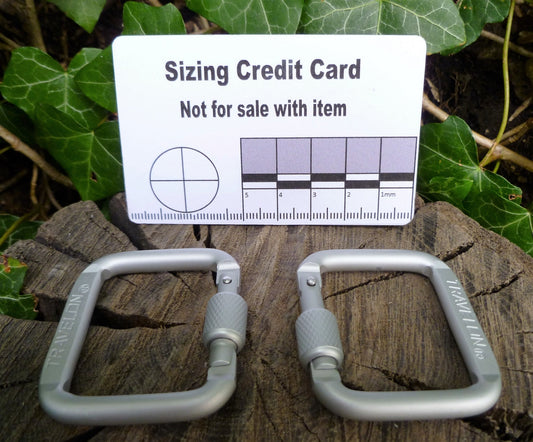 Pair of Silver Square Screw gate Carabiners. Great to attach to backpacks, bags, keyrings, kettles, tents, and ropes. NOT FOR CLIMBING or HEAVY WEIGHTS Carabiner Huggins Attic    [Huggins attic]