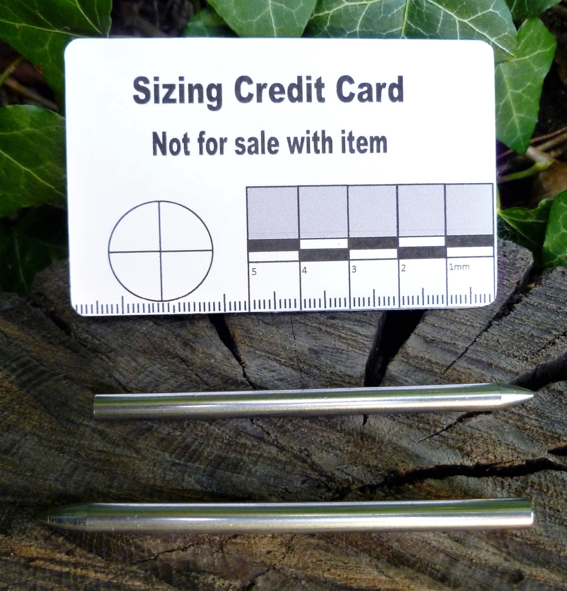 Paracord fid Needle - reduces fiddly to just fid Fid Needle Huggins Attic    [Huggins attic]