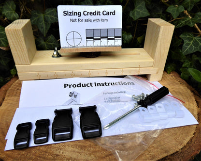 Paracord jig Loom for Paracord bracelets Paracord Loom Jig Huggins Attic    [Huggins attic]
