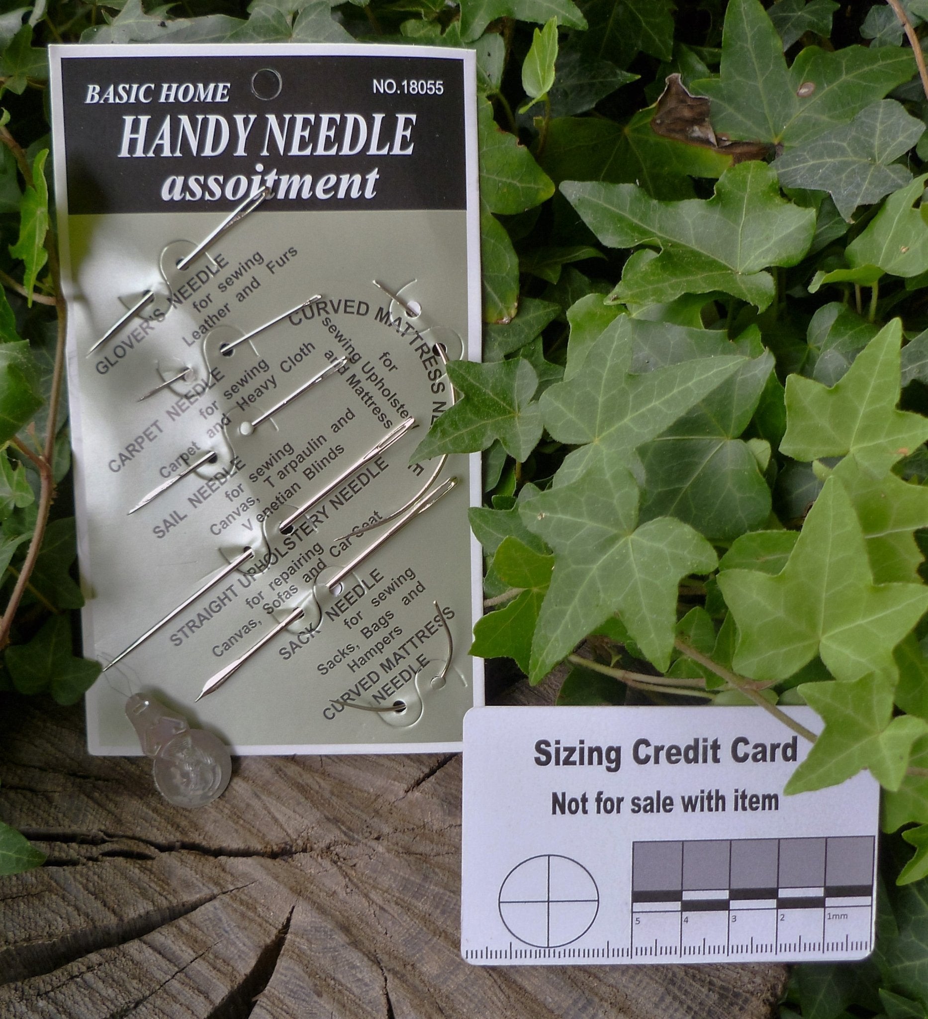 Set of 7 Heavy Duty Sewing Needles with Threader | Hugginsattic