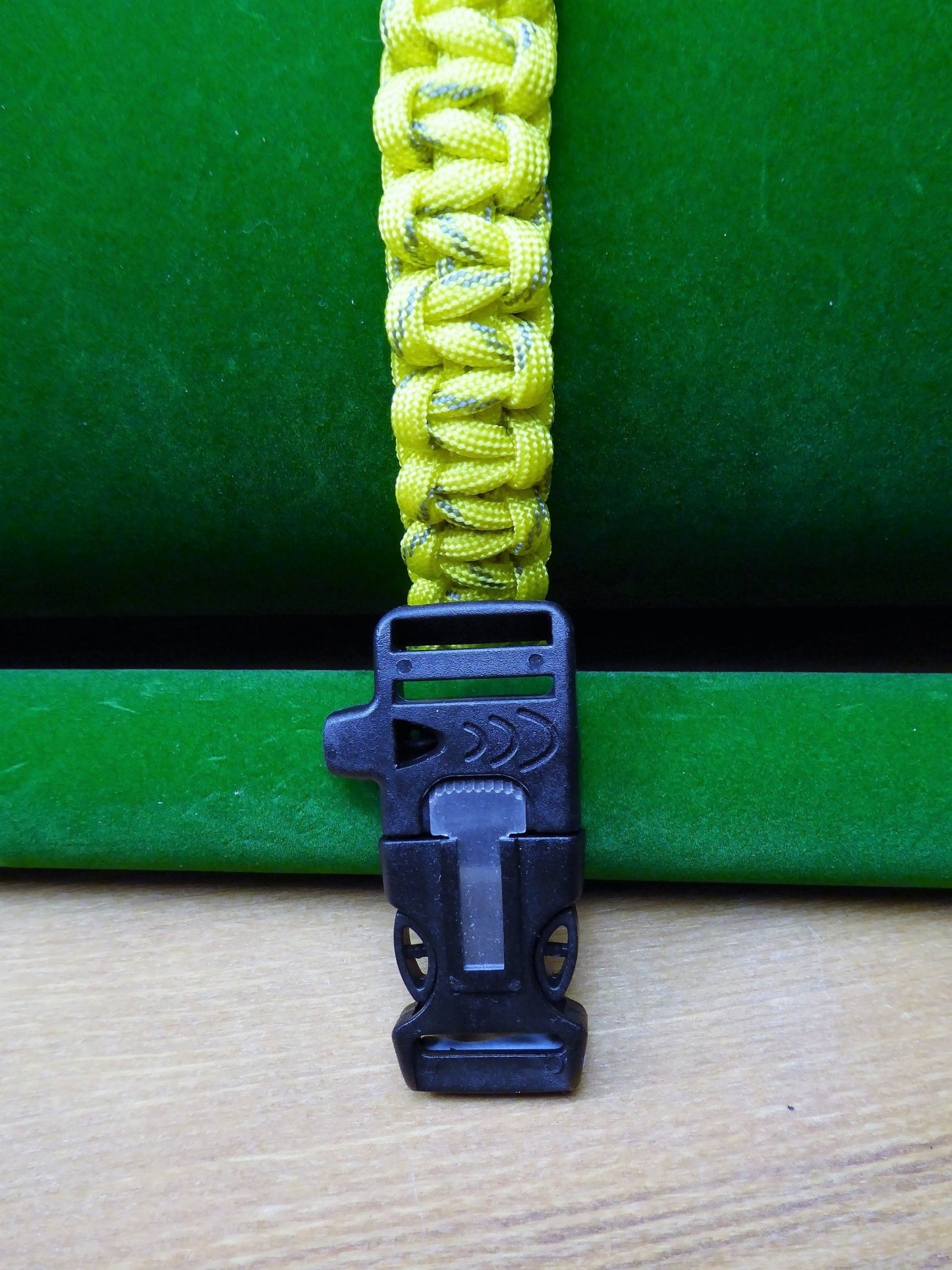 Yellow with dashed black Paracord Bracelet kit Paracord Huggins Attic Black Plastic firesteel & whistle   [Huggins attic]